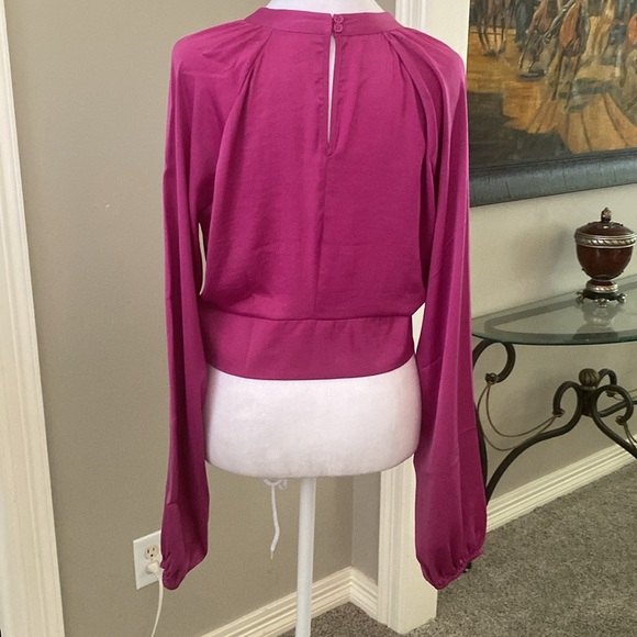 Venus Pink Elegant Magenta Women's Long Sleve Top Blouse size 10 - Picture 6 of 8